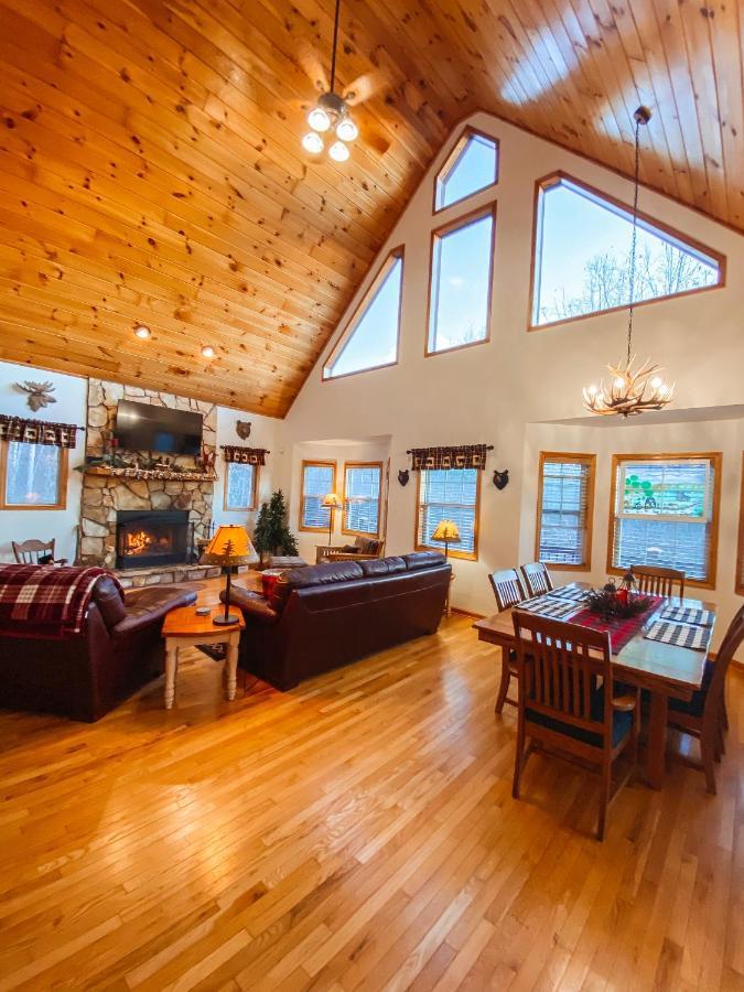 Smoky Mountain Cabin - Hot Tub - Fire Pit 墨菲 外观 照片